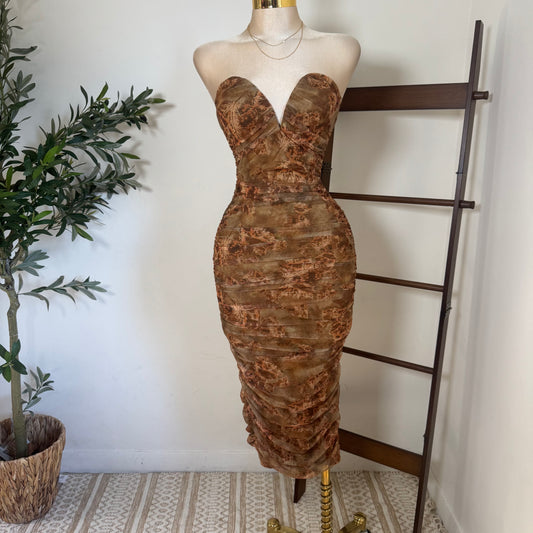 Mesh Print Wire Inset Tube Back Slit Ruching Midi Dress-Brown