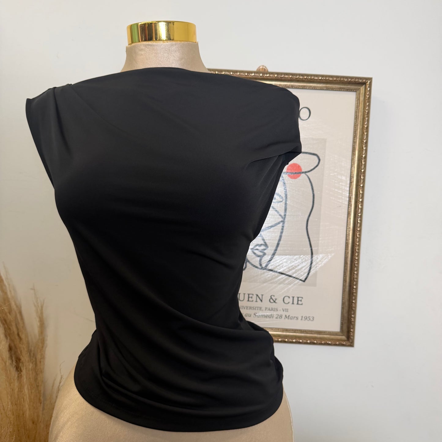 One shoulder Draped Top-Black