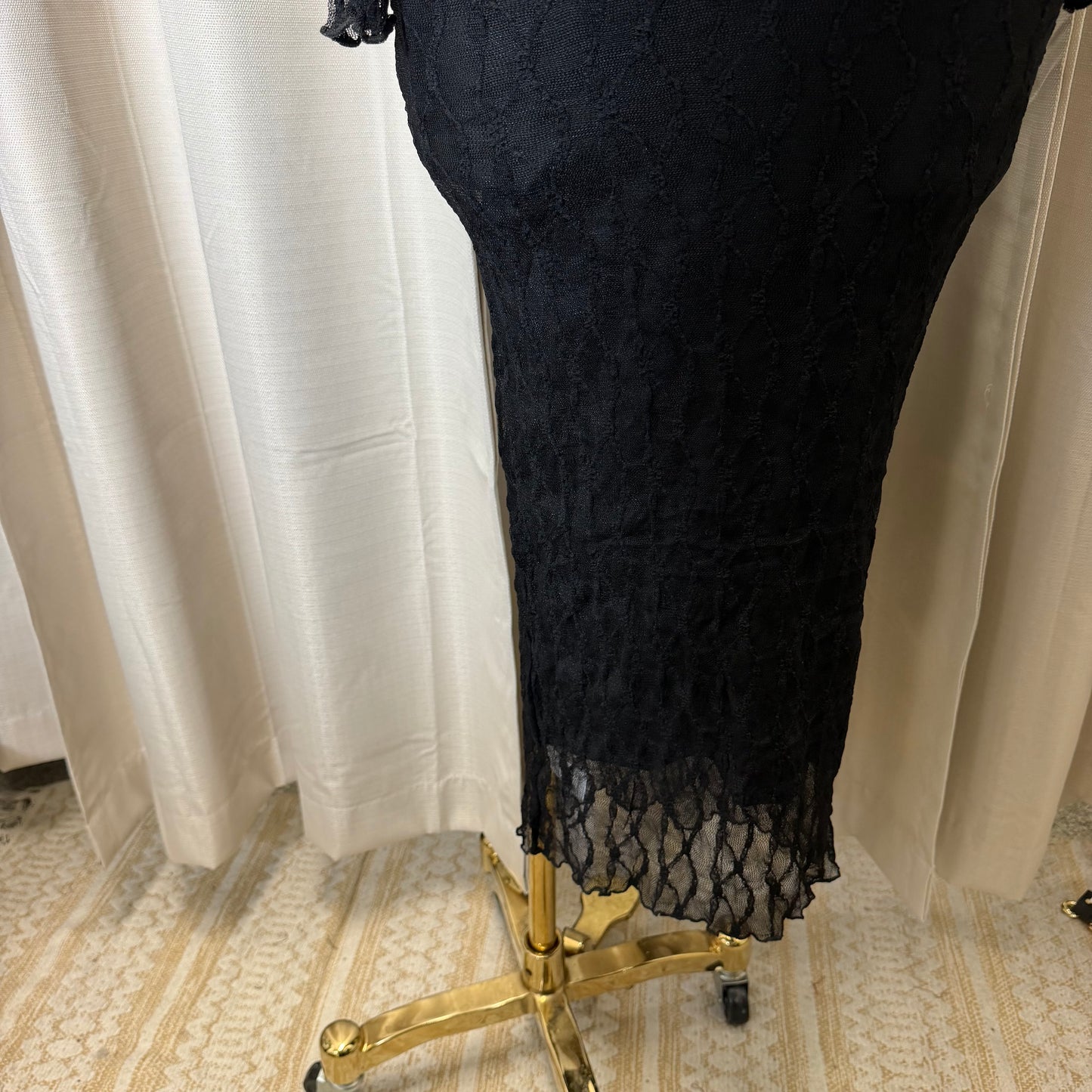 Lace Long Sleeve Maxi  Dress-Black
