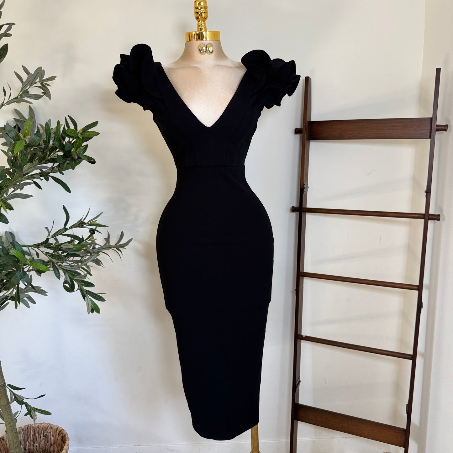 Ruffle Detail Shoulder Midi Dress-Black