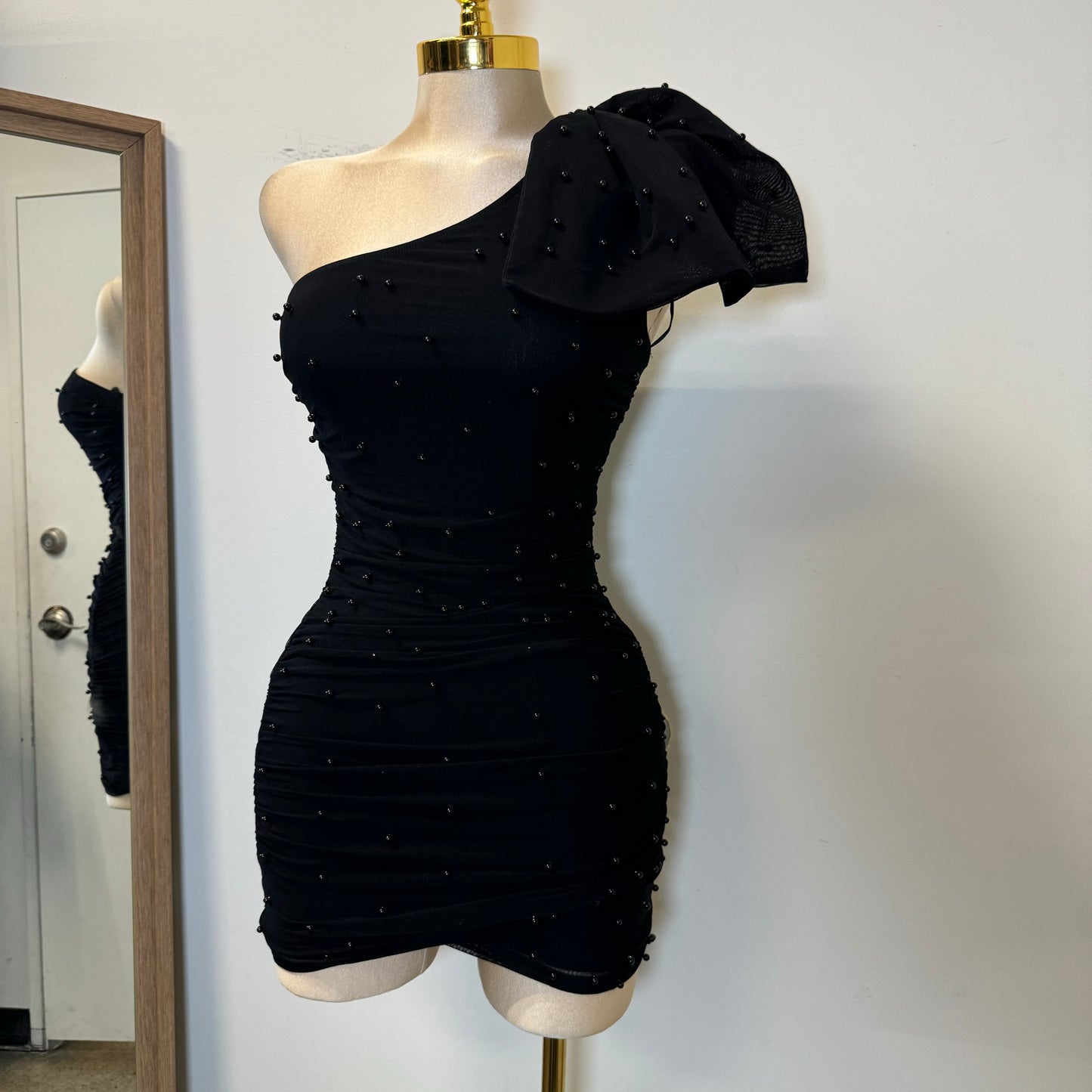 Pearl Bow Dress-Black