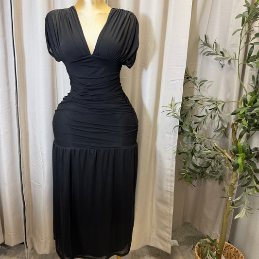 V Neck Mesh Maxi Dress-Black