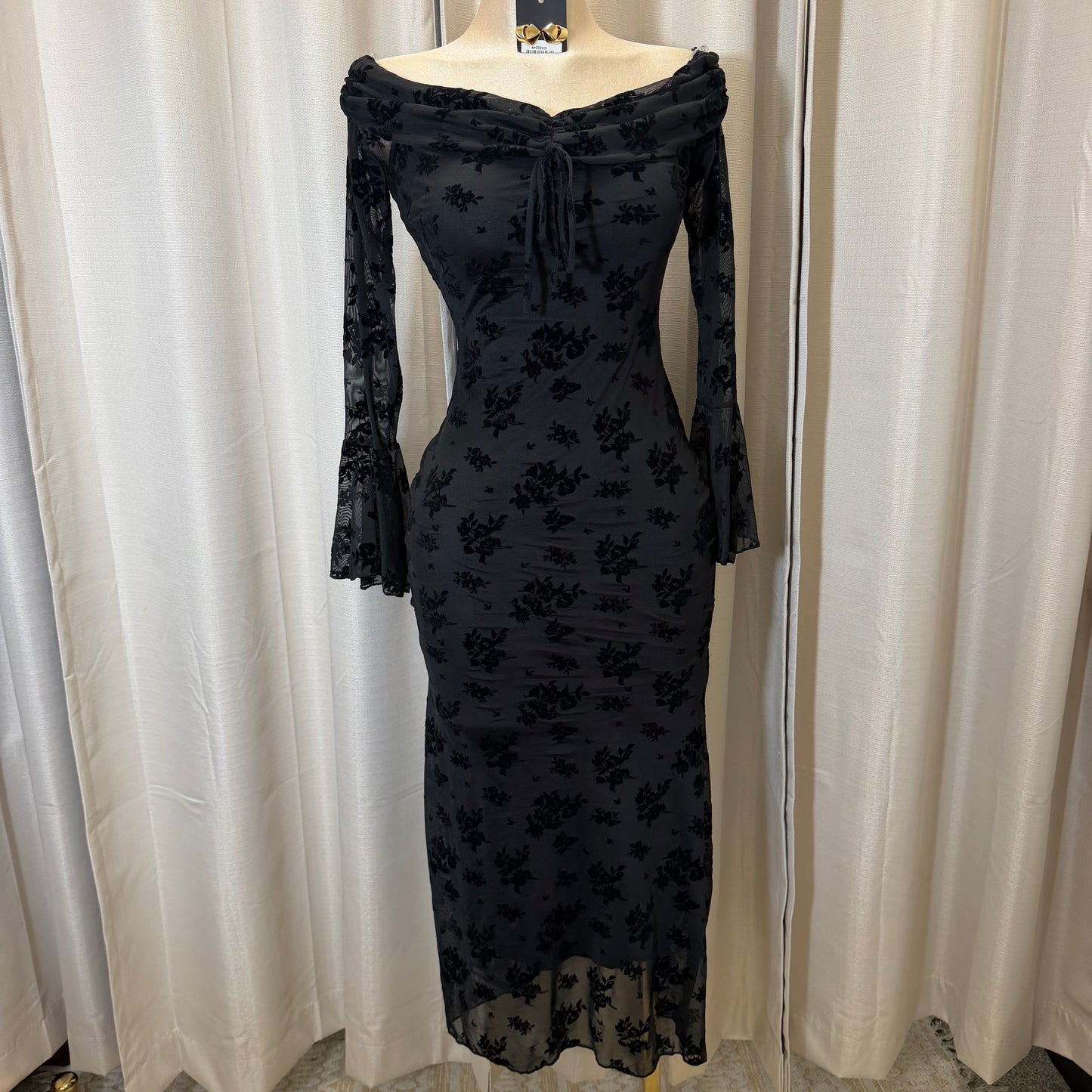 Flocked Long Sleeve Mesh off shoulder maxi Dress-Black/Black