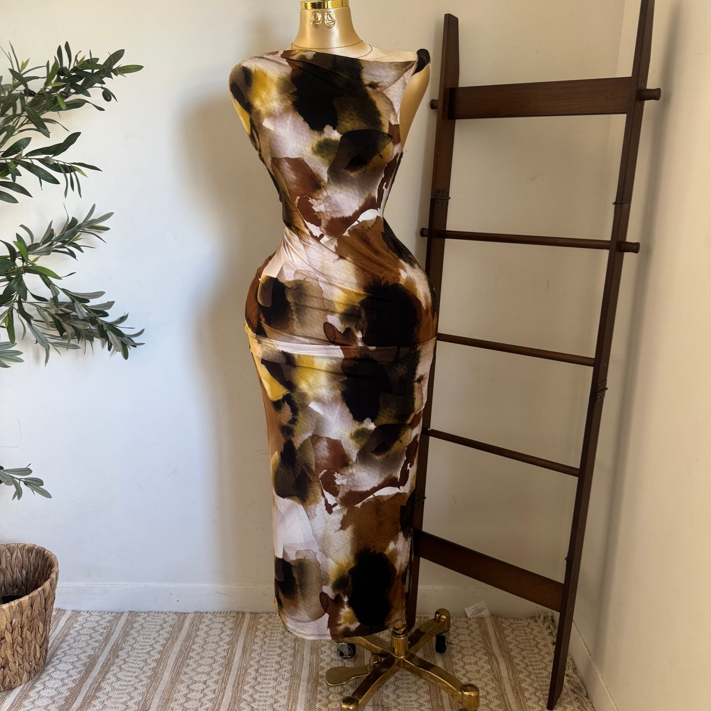 Asymmetrical Plus size Dress-Brown