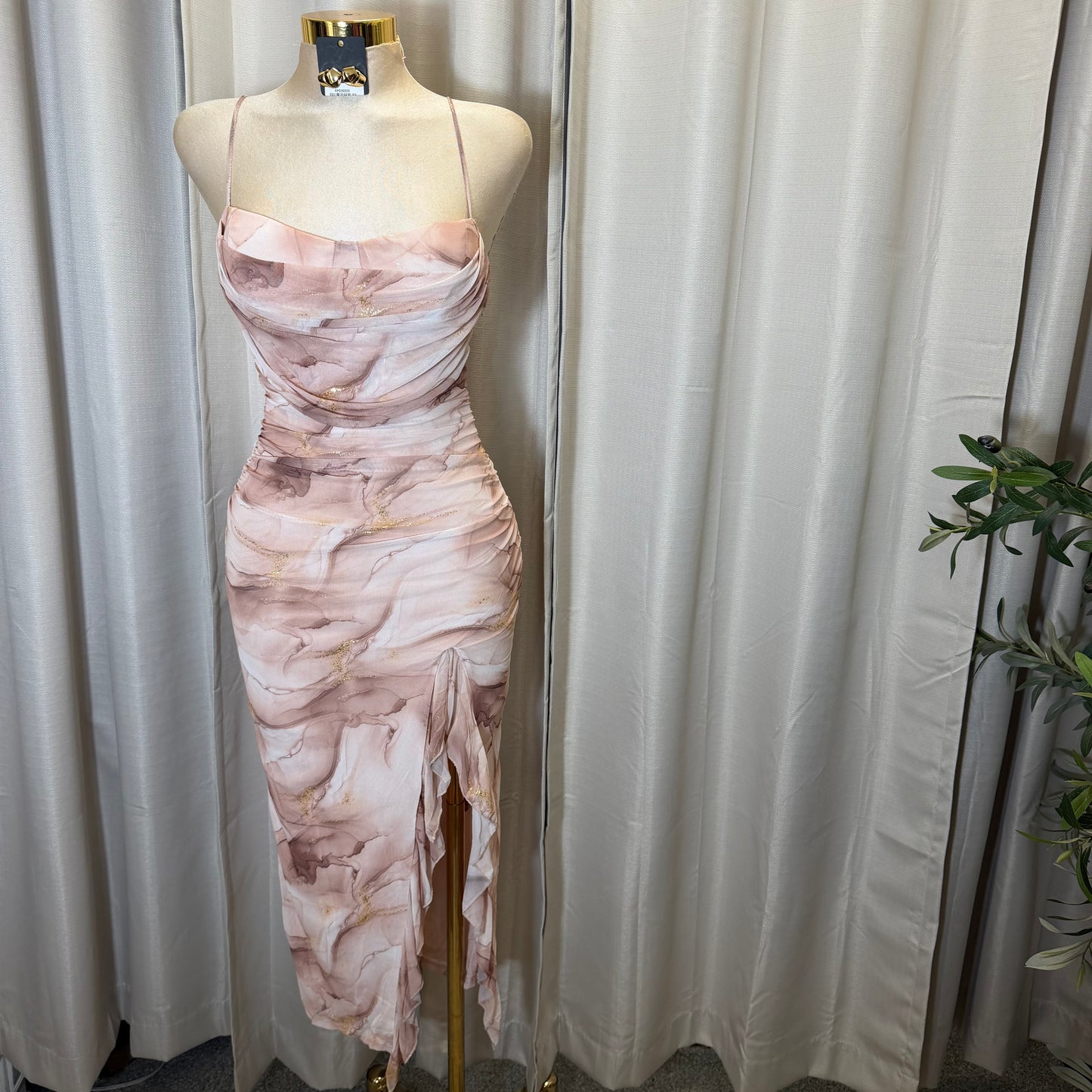 SLEEVELESS COWL DRESS-Brown