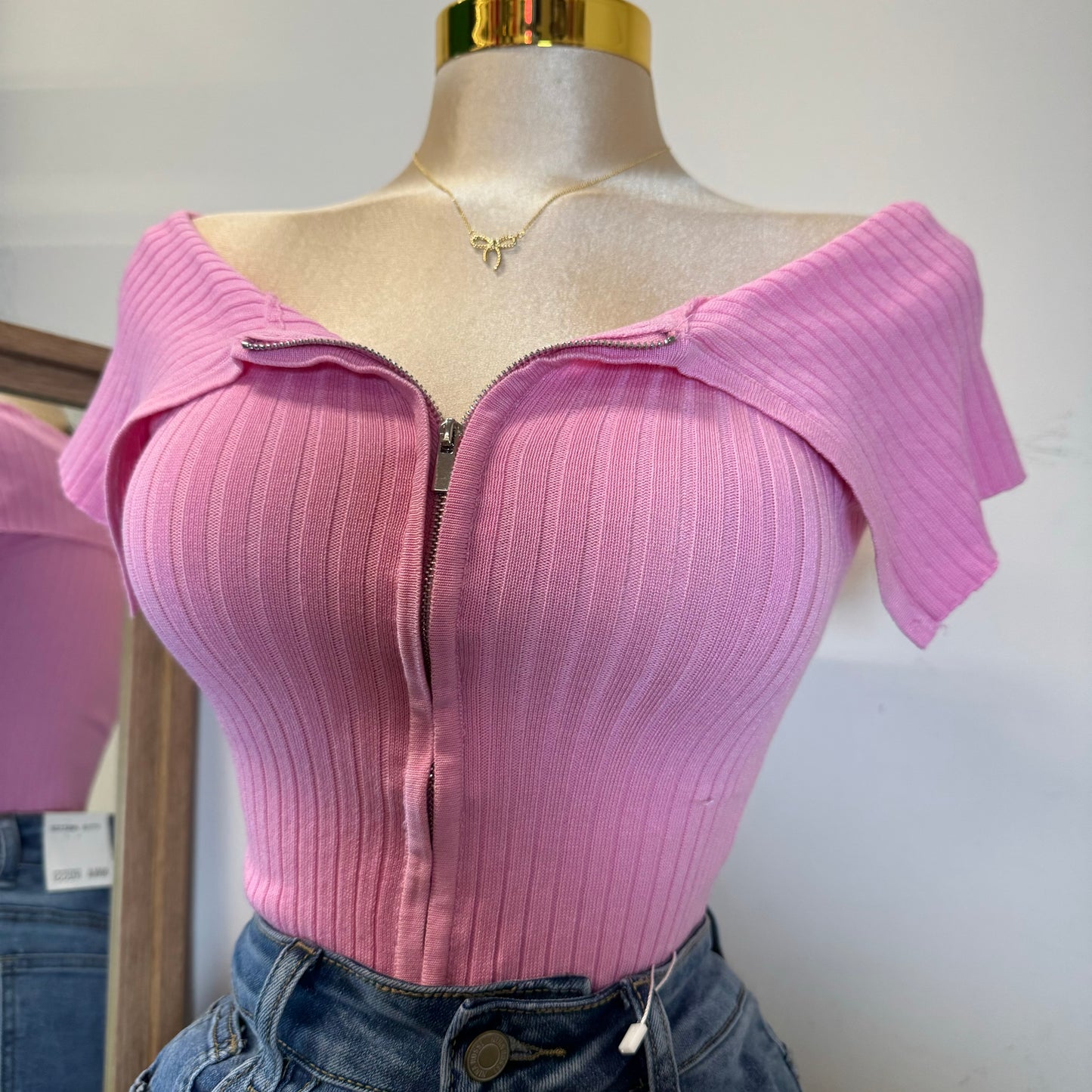 Solid Off Shoulder Top-Pink