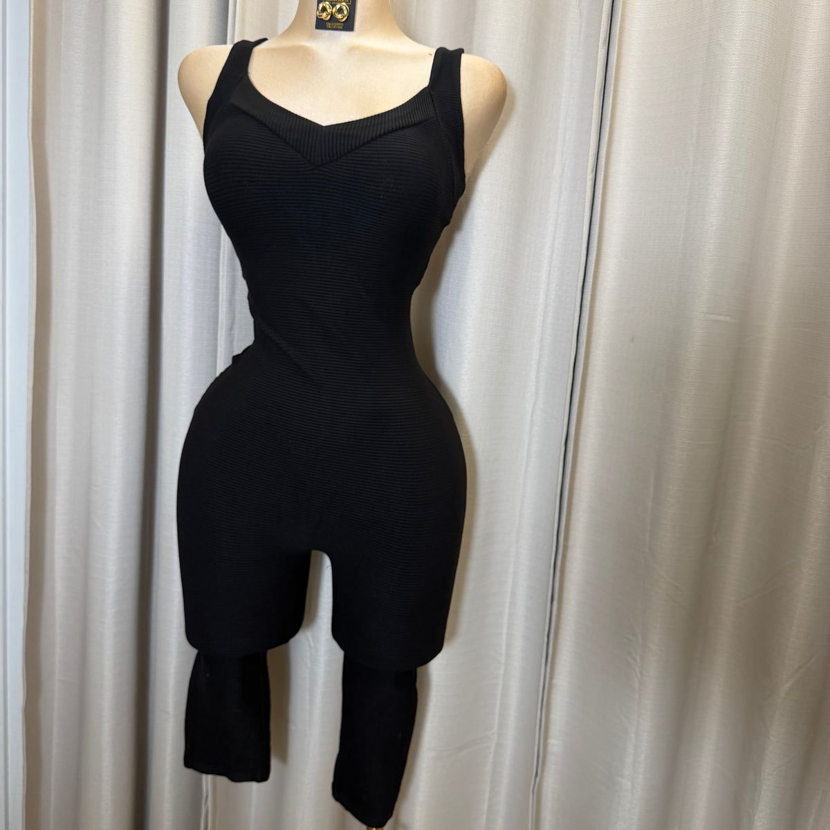 Ribbed Capri Jumpsuit-Black