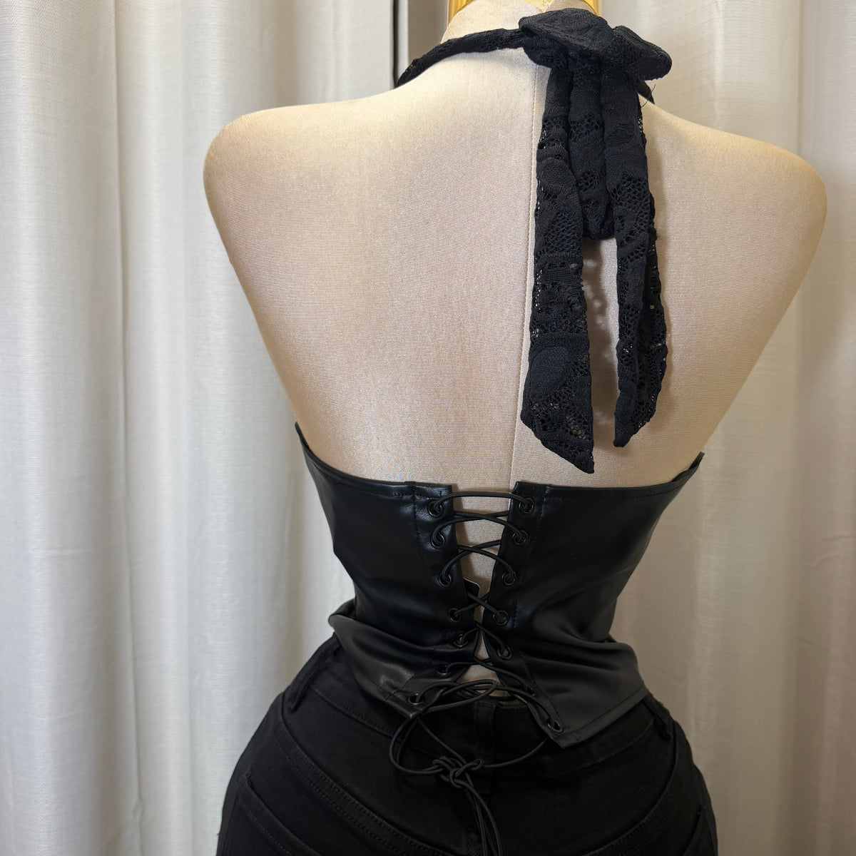 SEQUIN LACE WITH PLEATHER CORSET TOP-Black