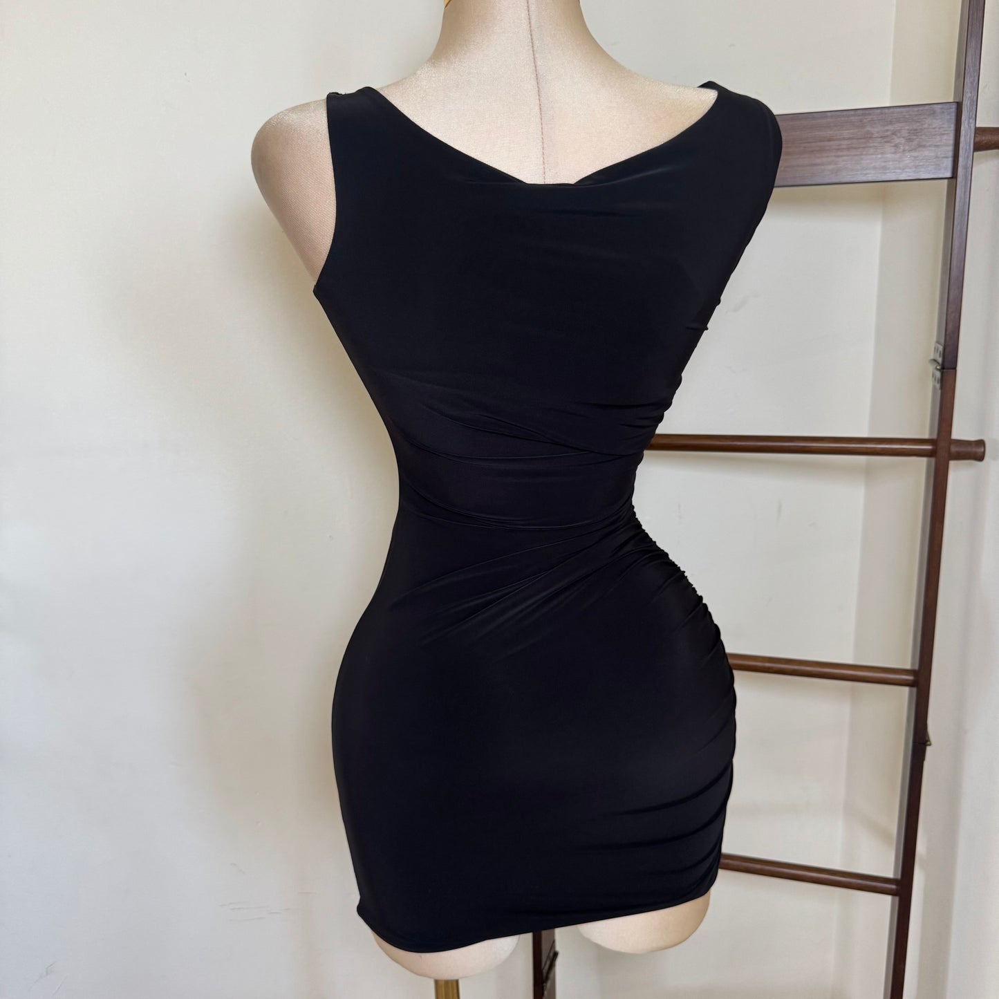 One shoulder Double Layered-Black