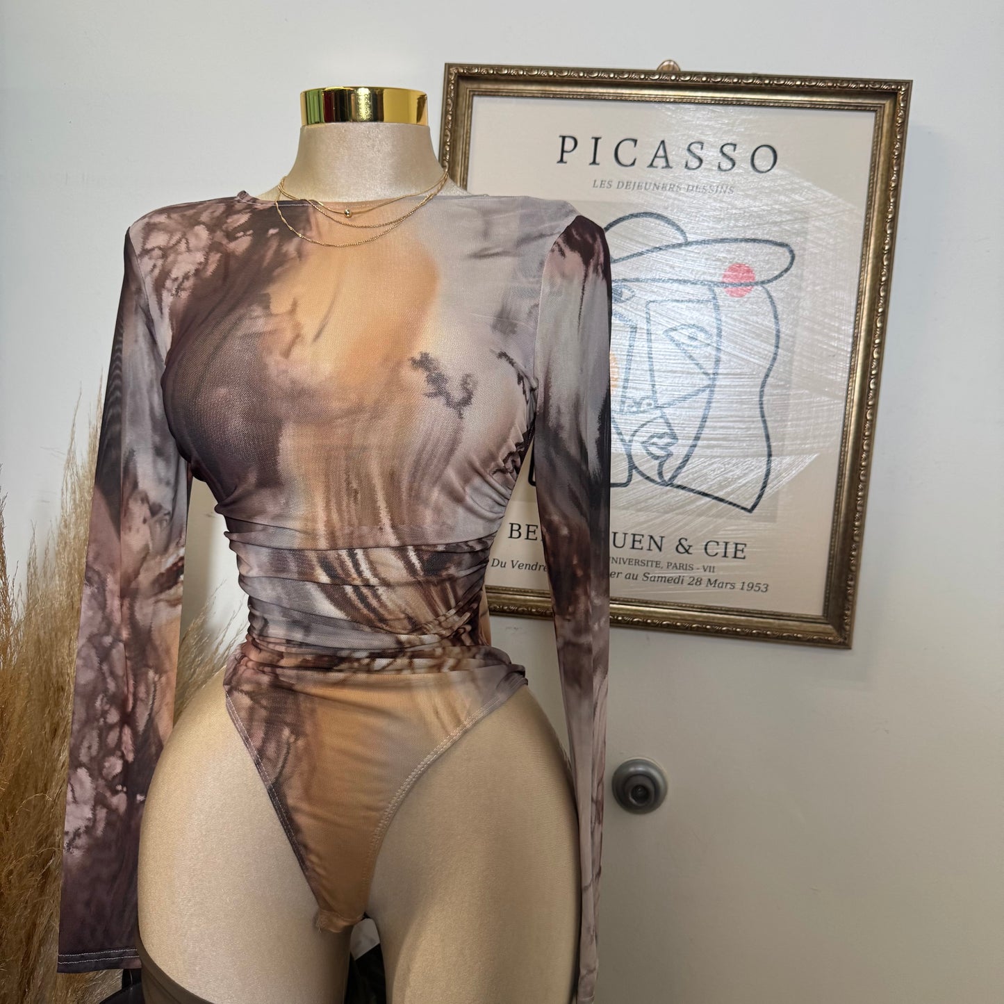 Round Neck Long sleeve Sleeve Bodysuit-Brown Multi