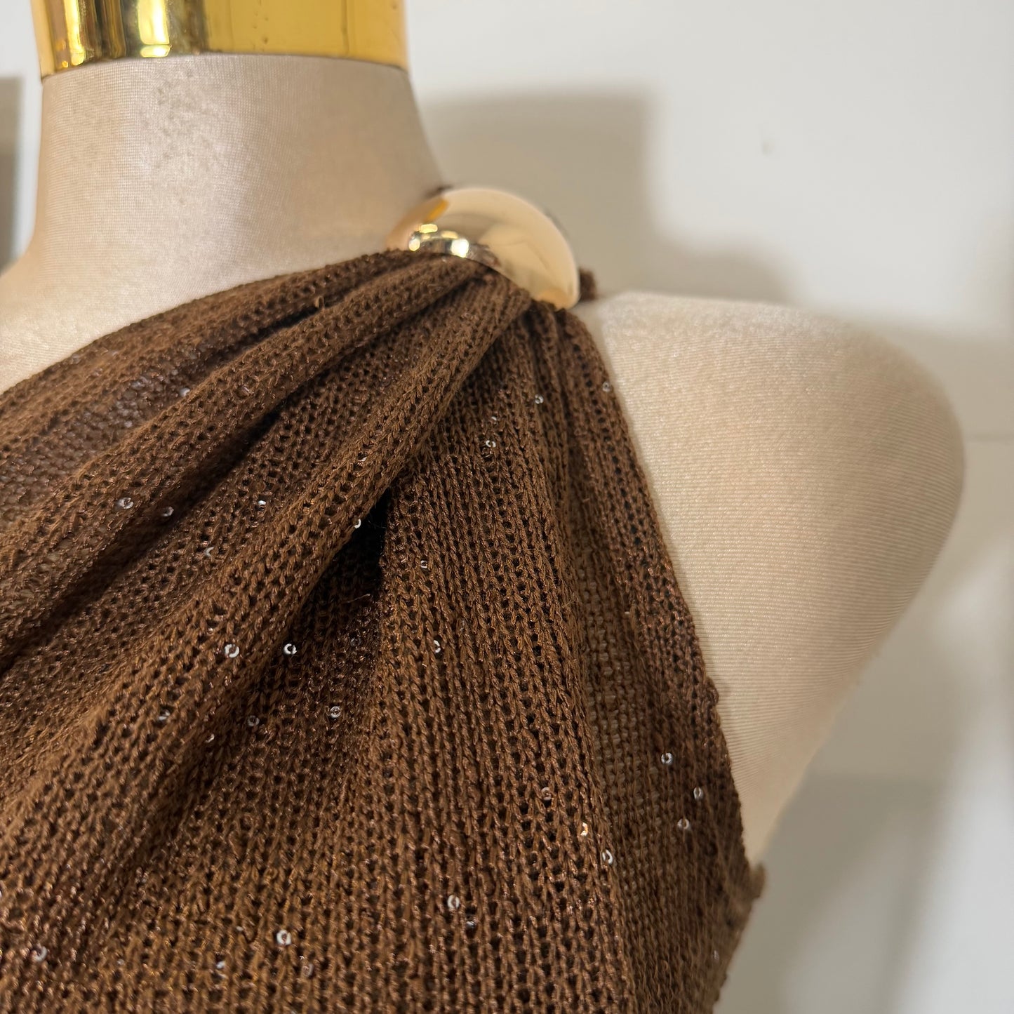 One Shoulder Trim Detail Top-Brown