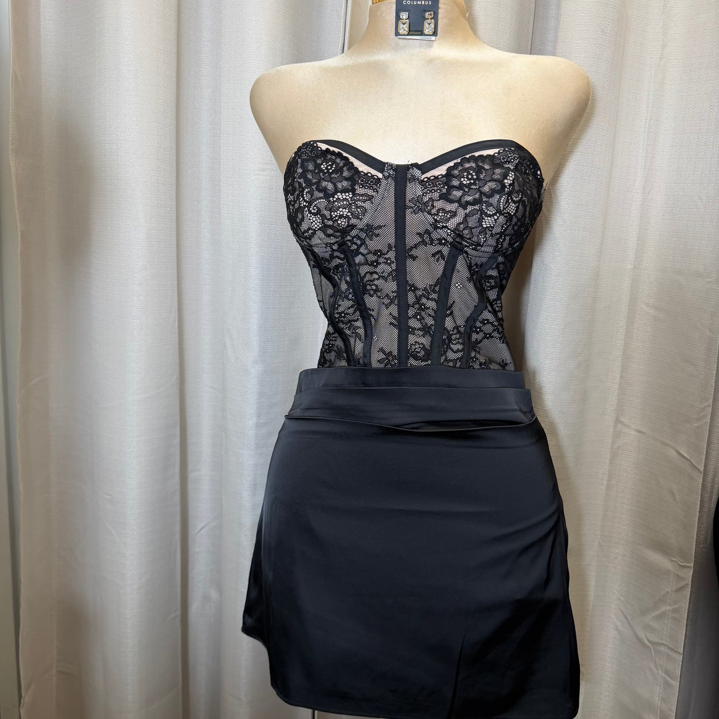 STRAPLESS CORSET A-LINE MINI DRESS-Black