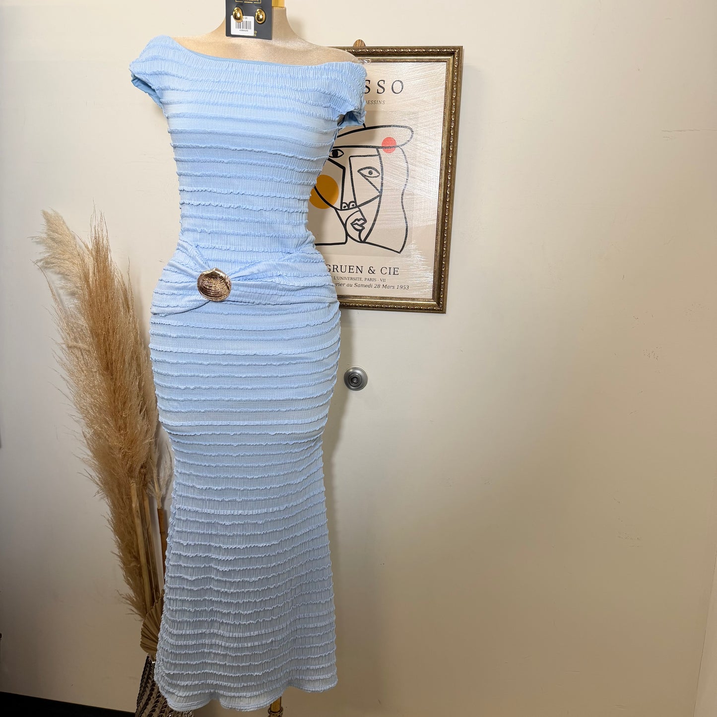 Textured Solid Off shoulder Maxi dress-Blue