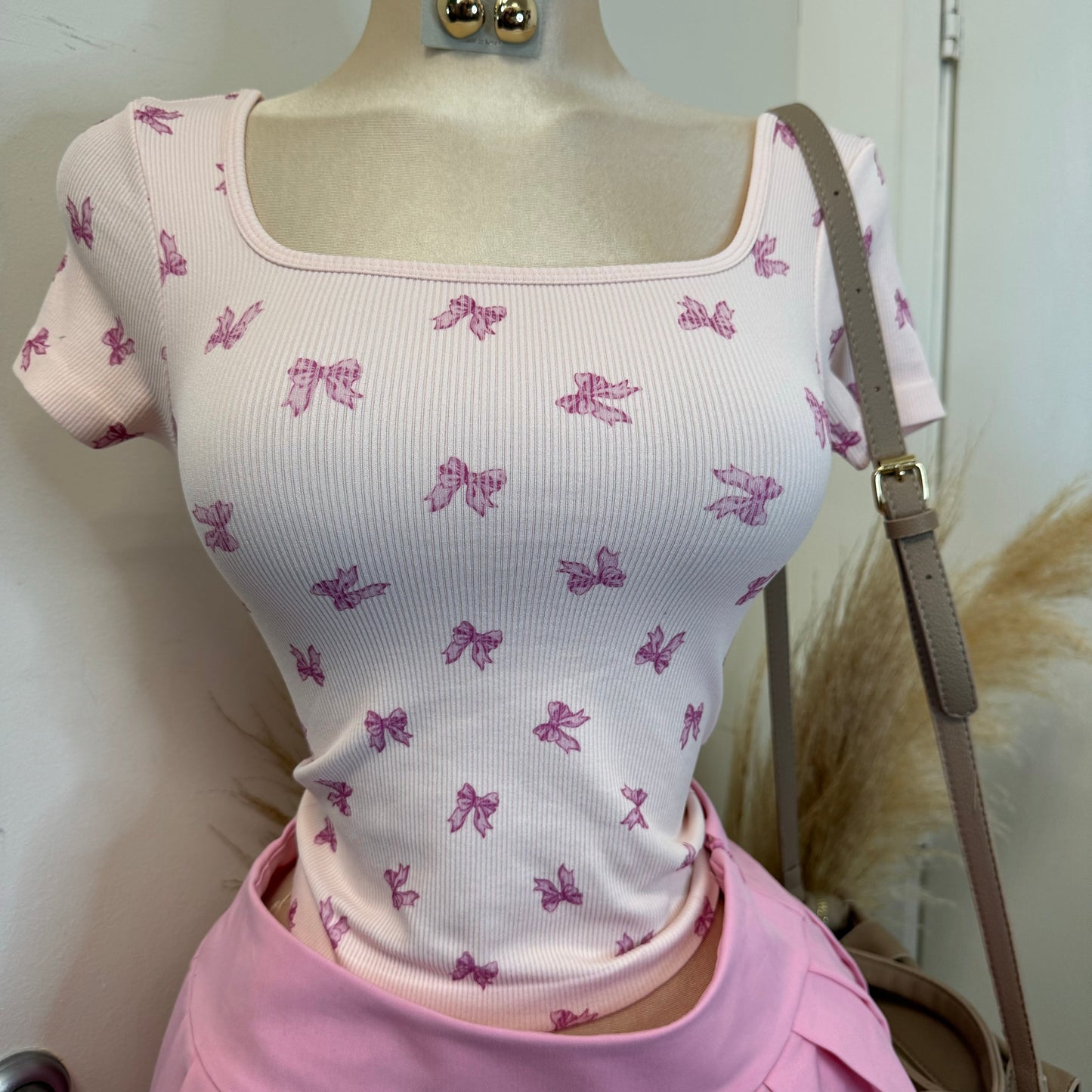 Bow Square Basic Top-Pink