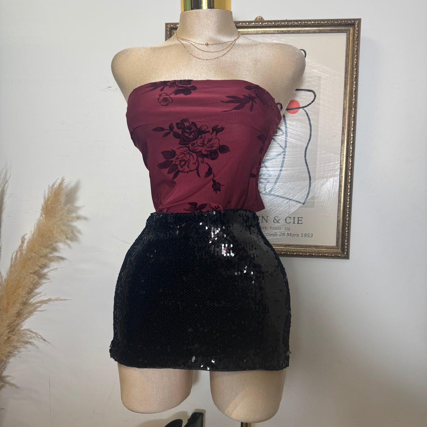 Low Waisted Sequin Micro Mini Skirt-Black