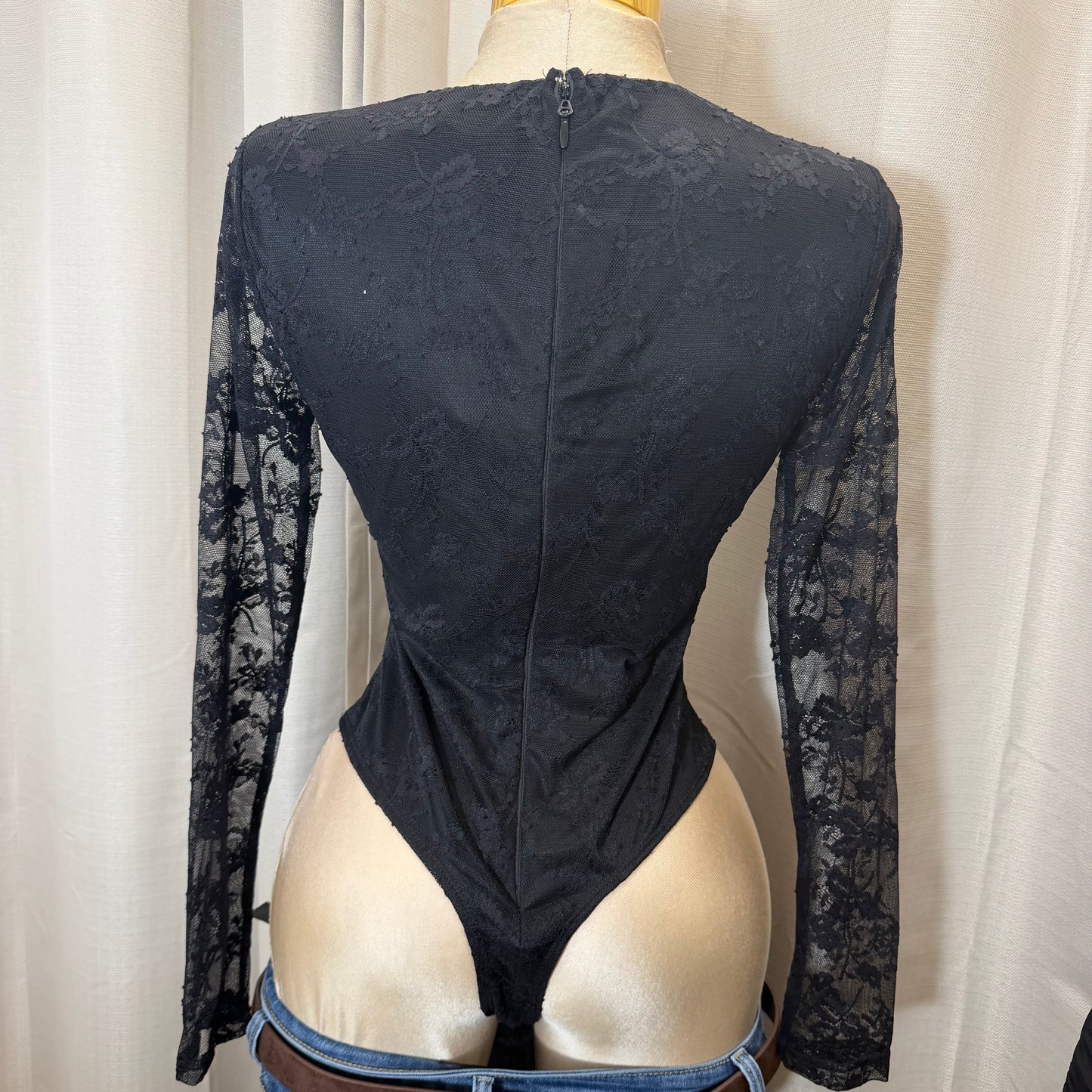 LONG SLEEVE COWL NECK BODYSUIT-Black