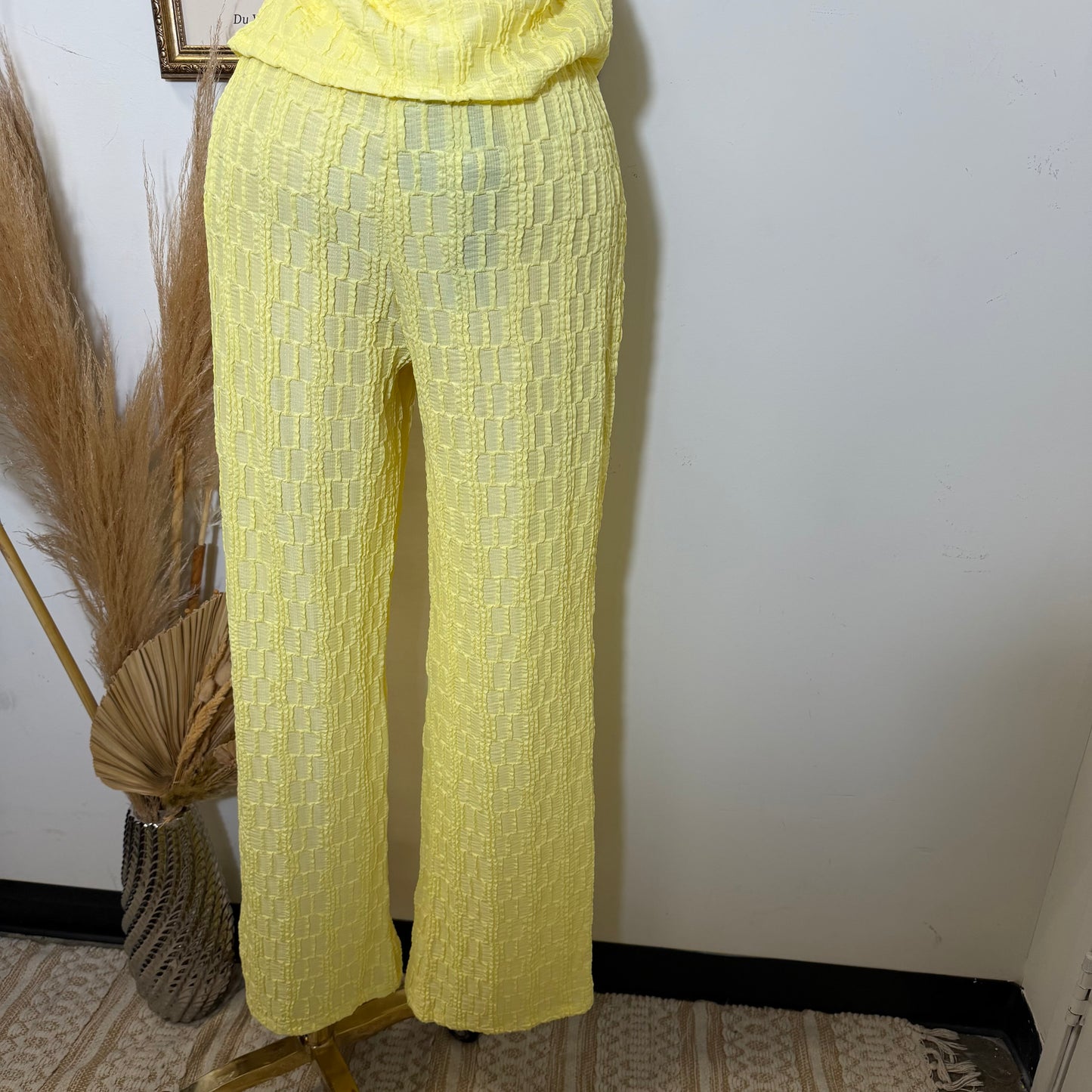 Front Tie Spaghetti Tie Halter Neck Top and pant set-Light Yellow
