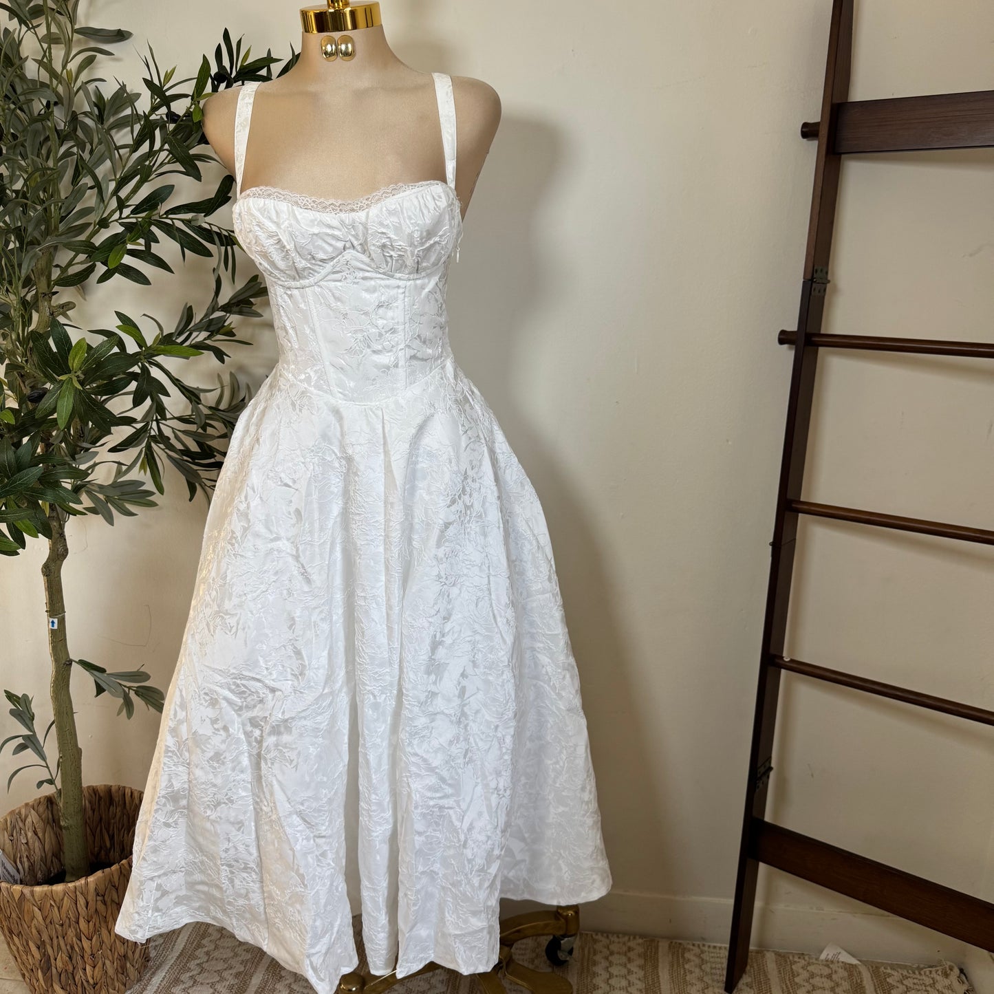 Fleur Corset Midi Dress-White