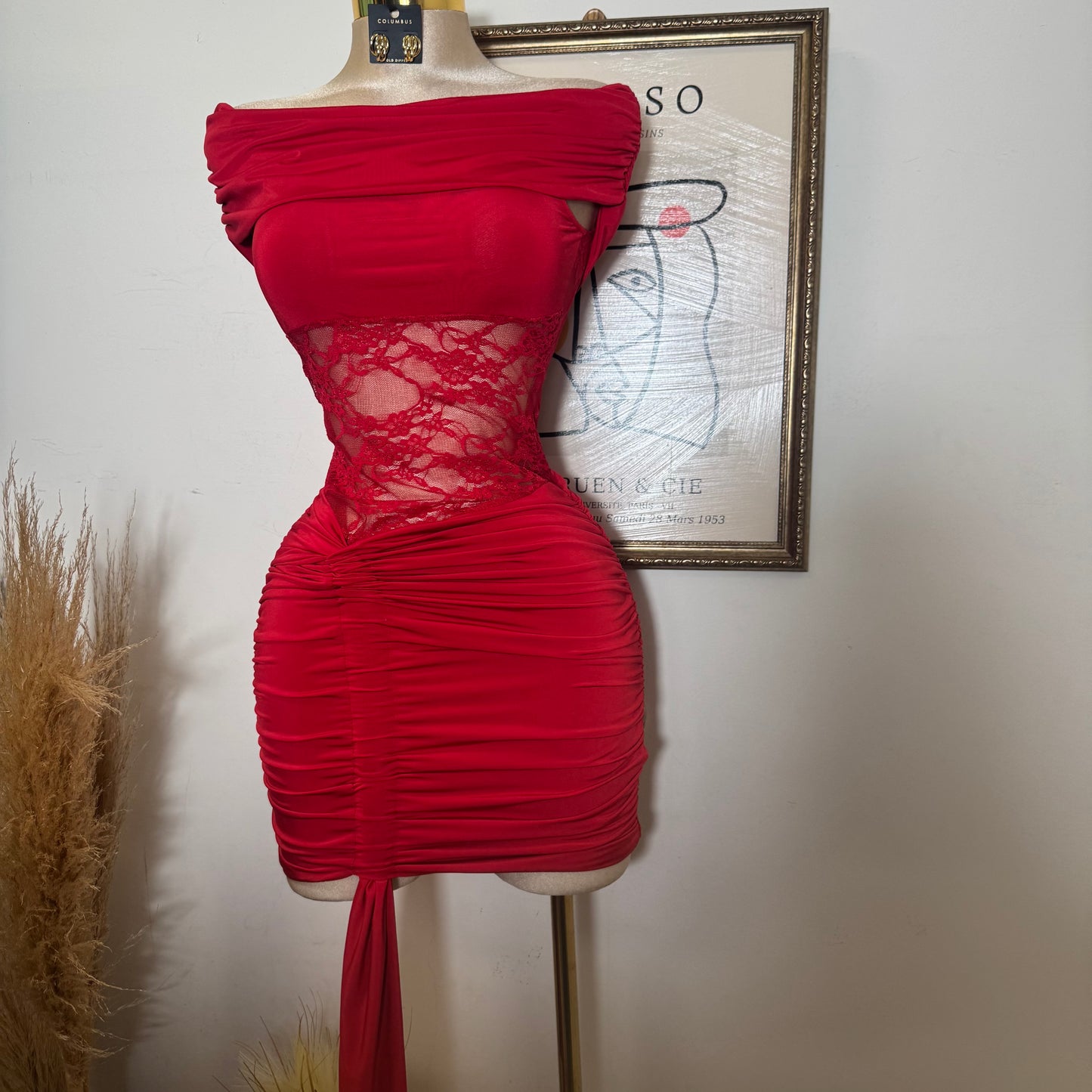 Off Shoulder Lace Dress-Red