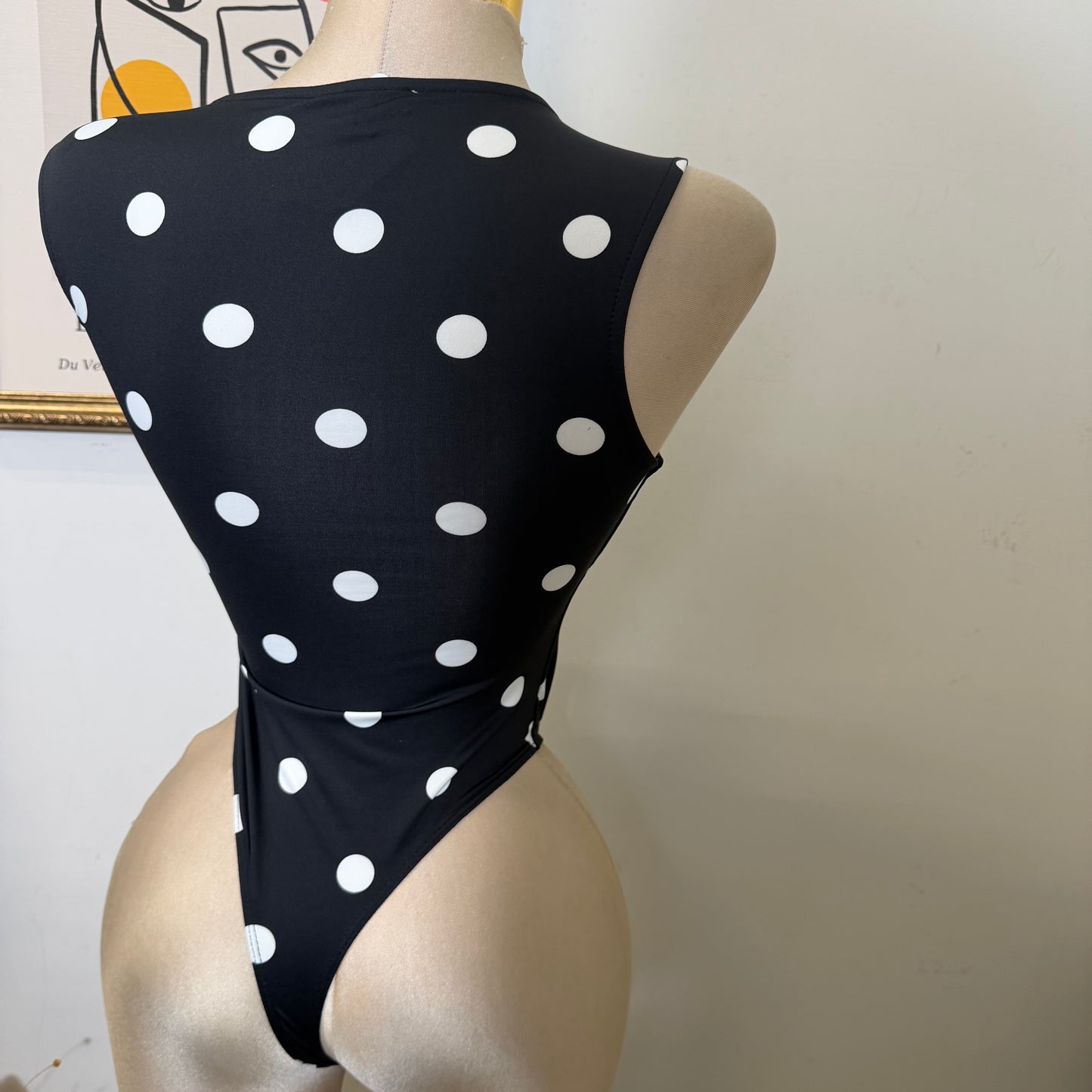 Round Neck Polka Dot Bodysuit-Black