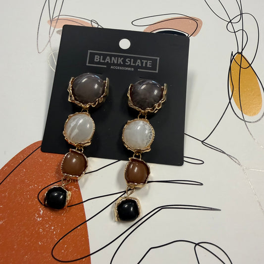 Dangling earring