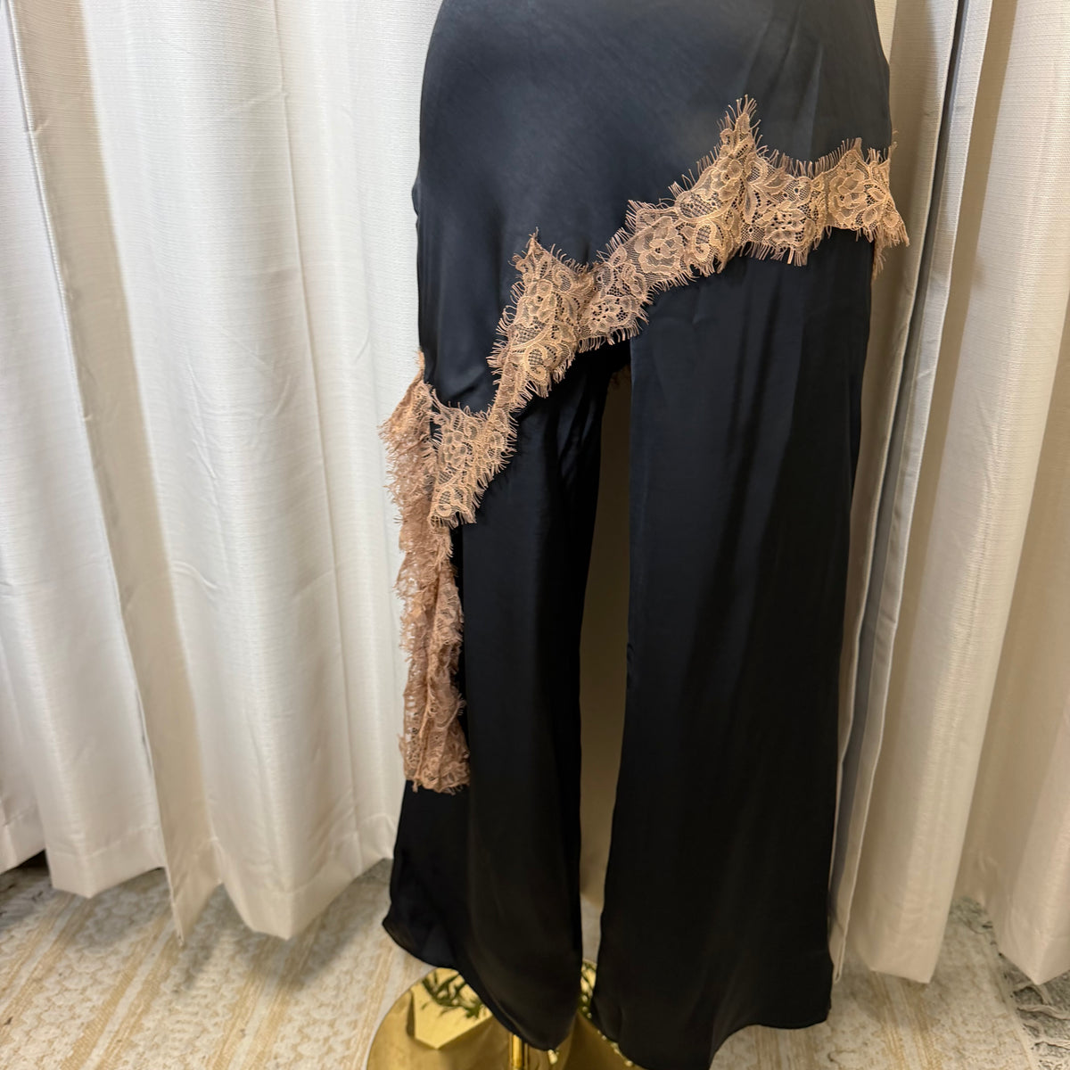 Contrast Lace Trim Satin Halter Jumpsuit-Black/brown