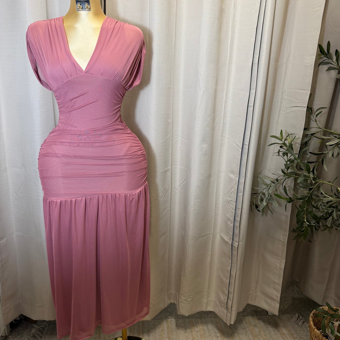 V Neck Mesh Maxi Dress-Pink