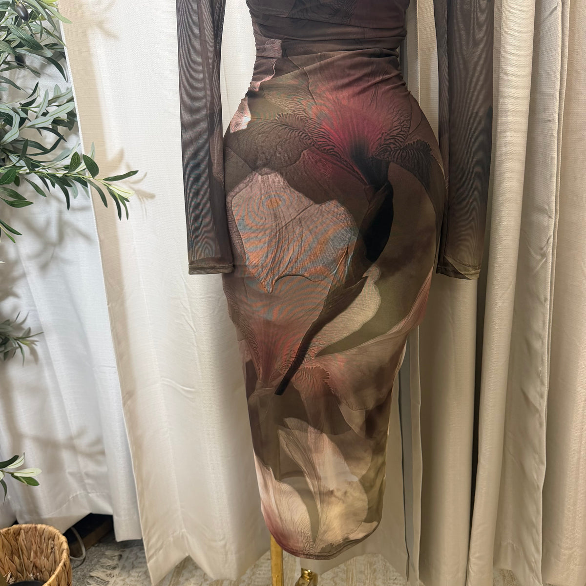 Big Flower Mesh Long sleeve Midi Dress-Olive combo