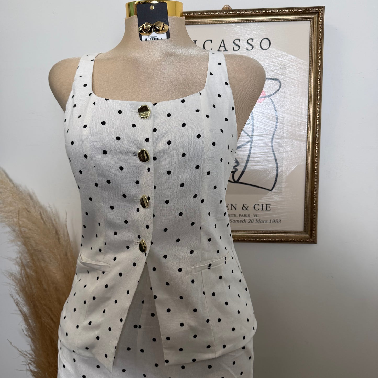 Polka Dot Linen Top w/ Gold Buttons shorts set-White