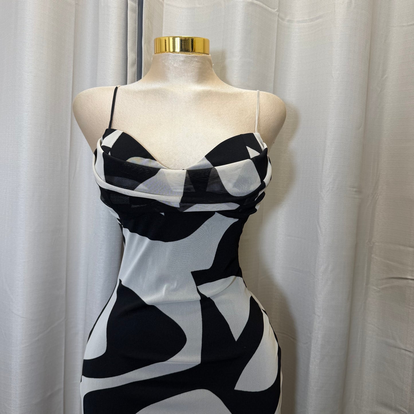 Mismaloya Mesh Dress-White/Black