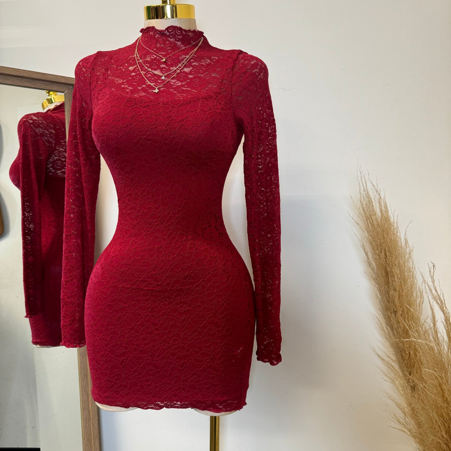 Rosie Lace Dress-Red