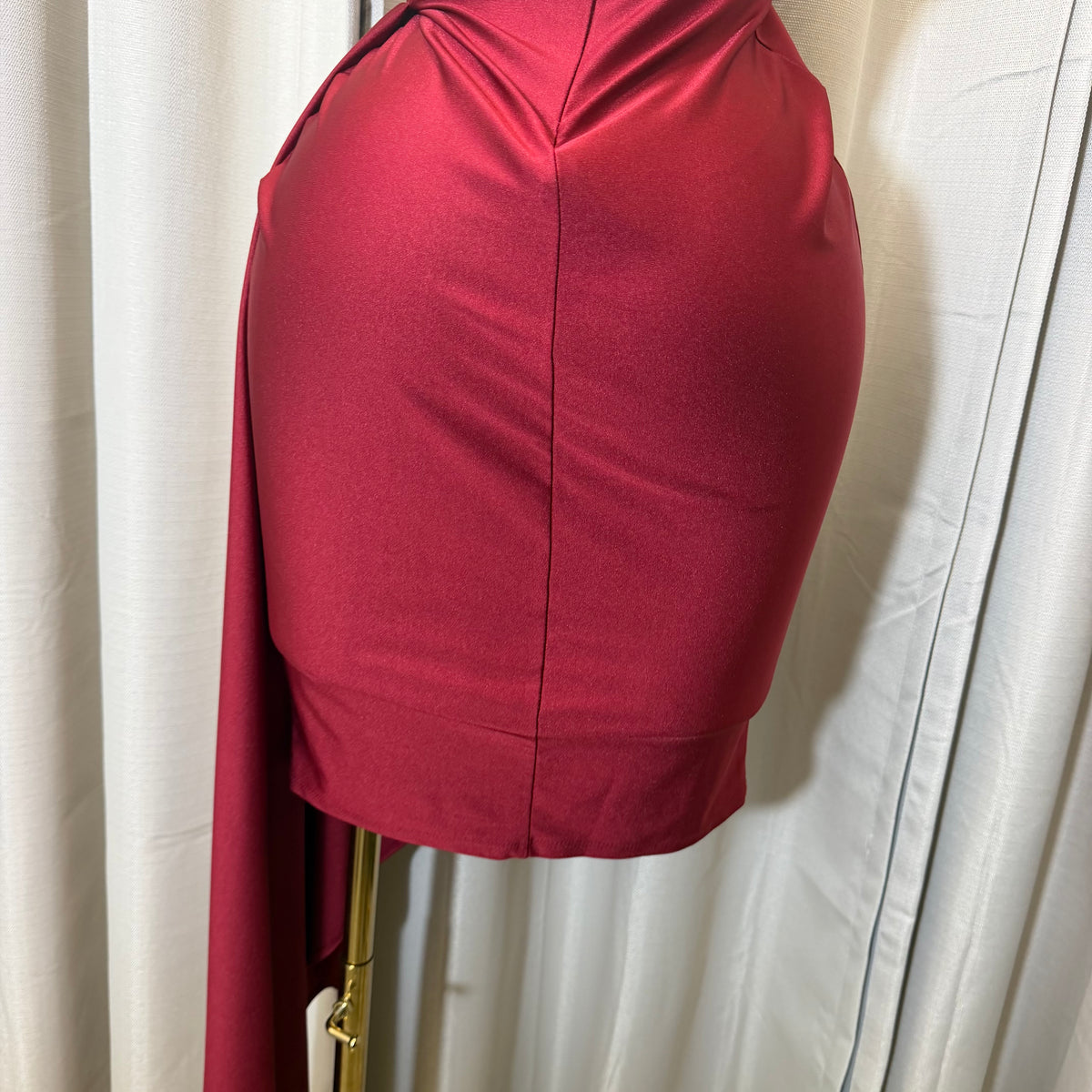 One shoulder Scarf-Burgundy