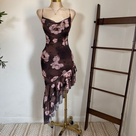 Solecito Open Slit Dress-Brown