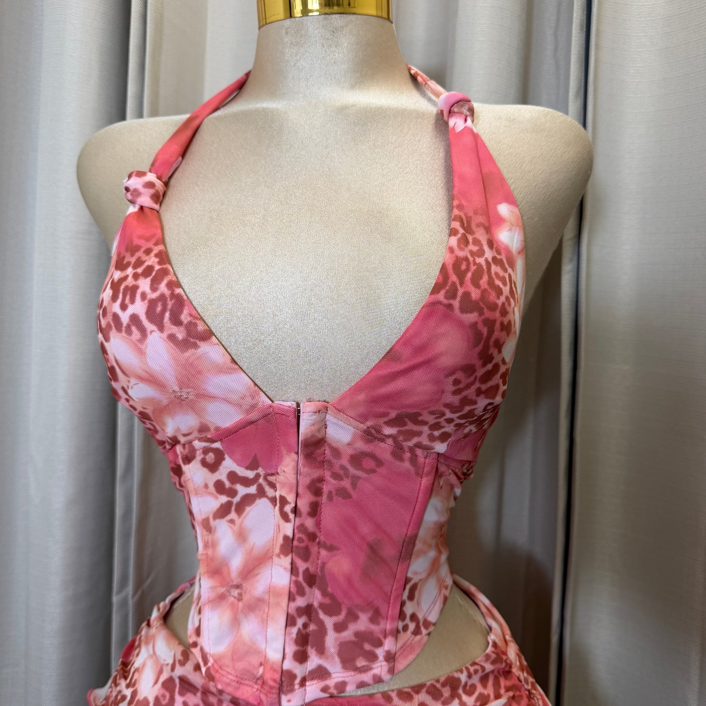 Halter Pink Corset Skirt Set-Pink