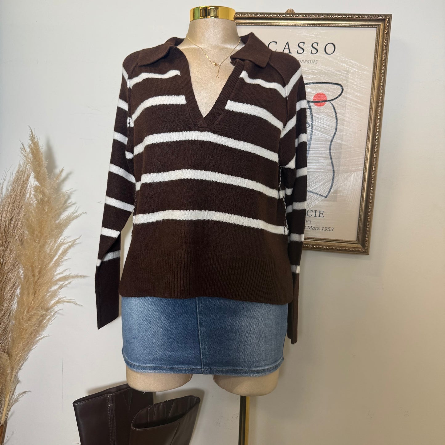 V Neck Stripe Polo Sweater-Brown