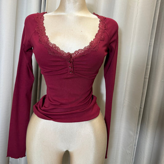 Long sleeve ribbed Lace Detail-Wine
