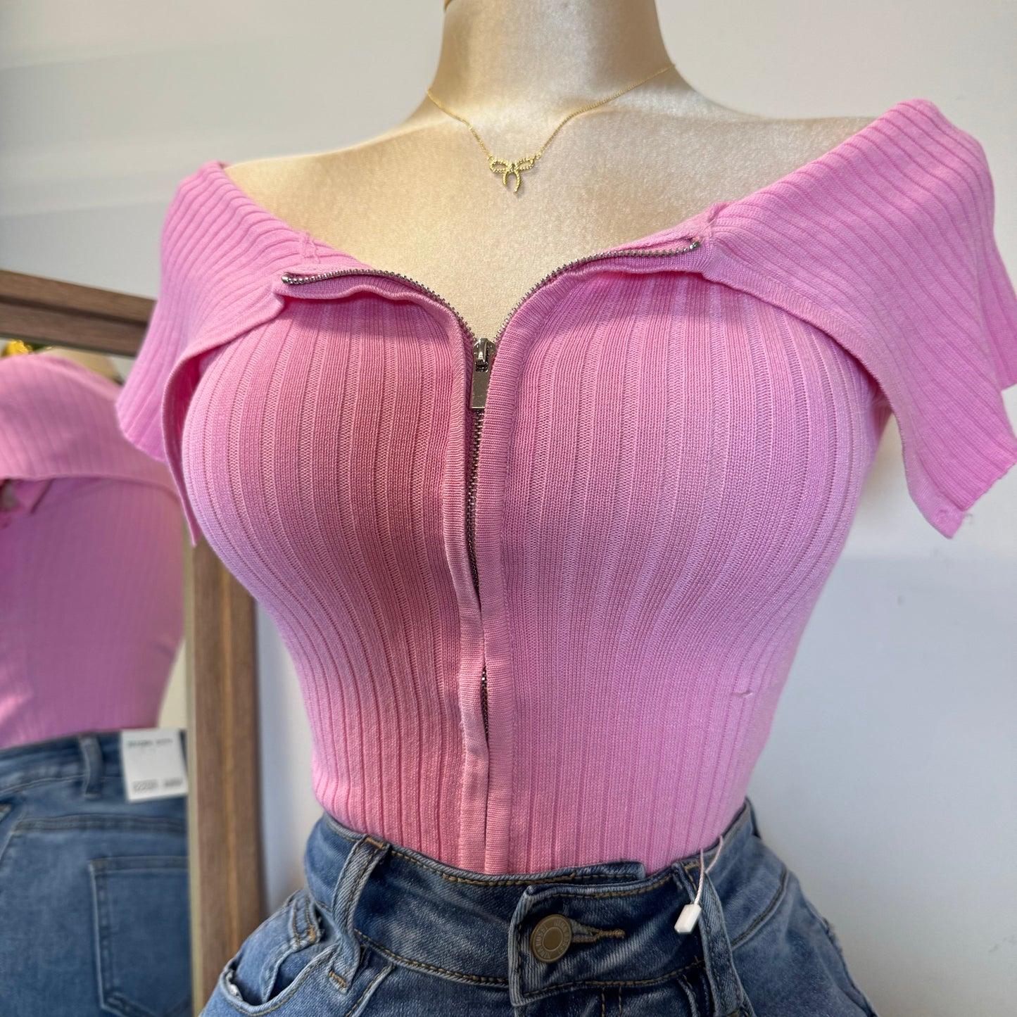 Solid Off Shoulder Top-Pink