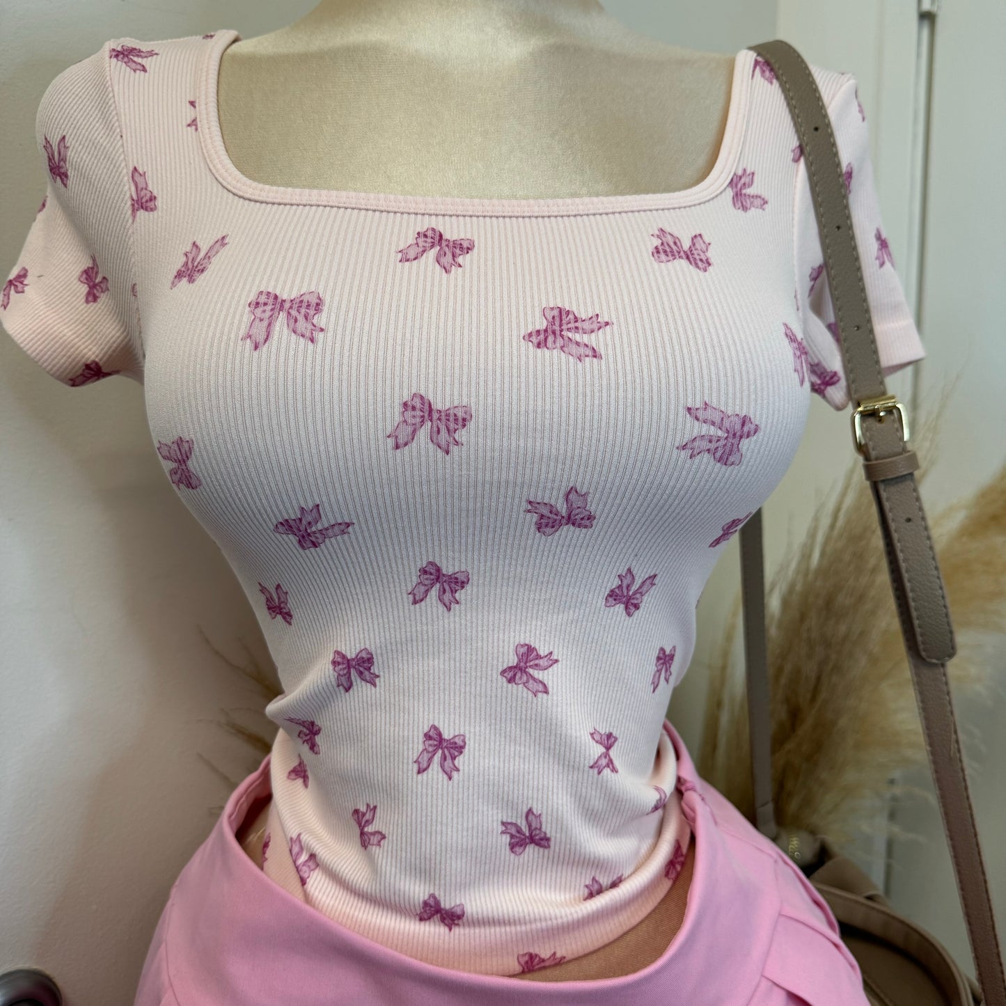 Bow Square Basic Top-Pink