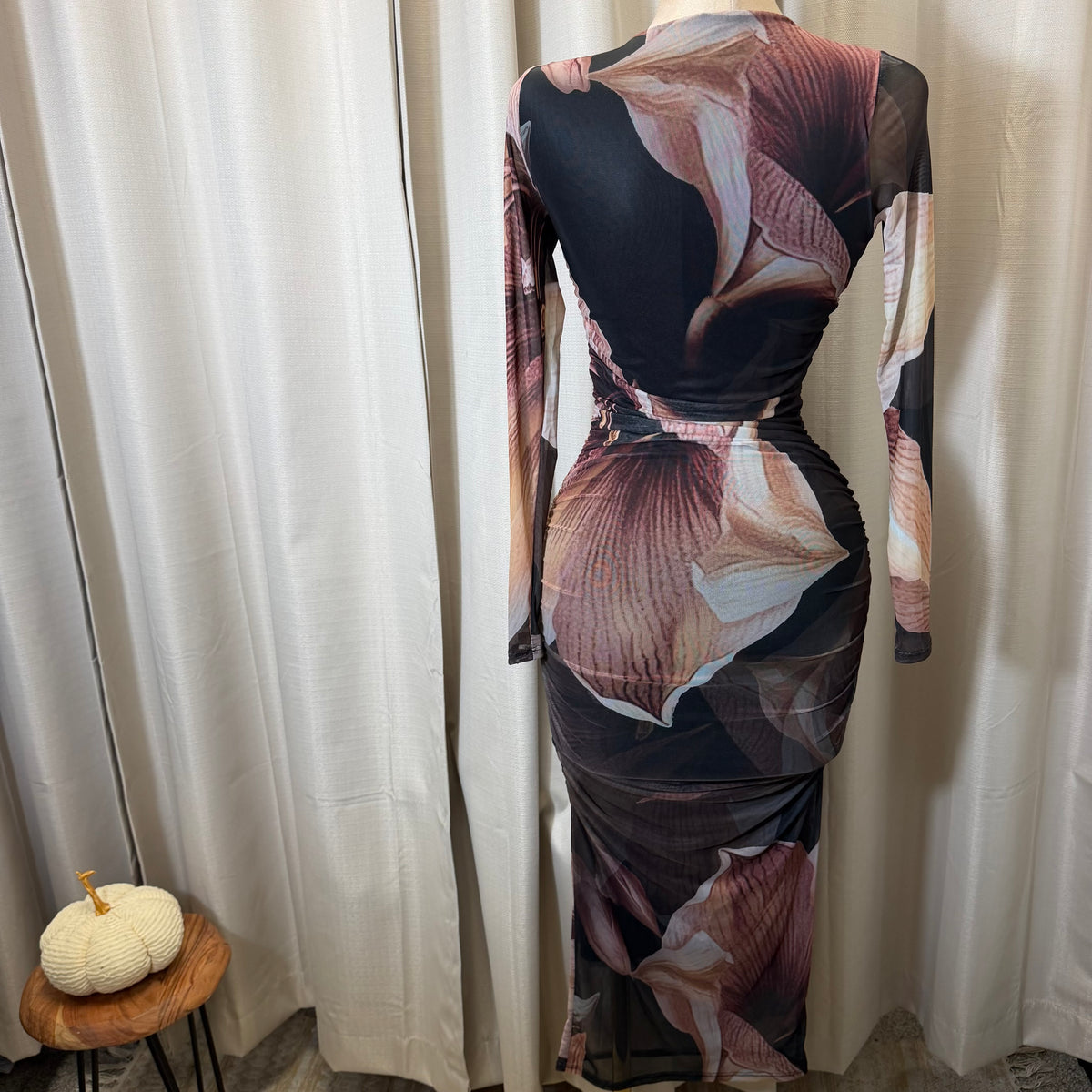 Big Flower Mesh Shirring Midi Dress-Brown Combo