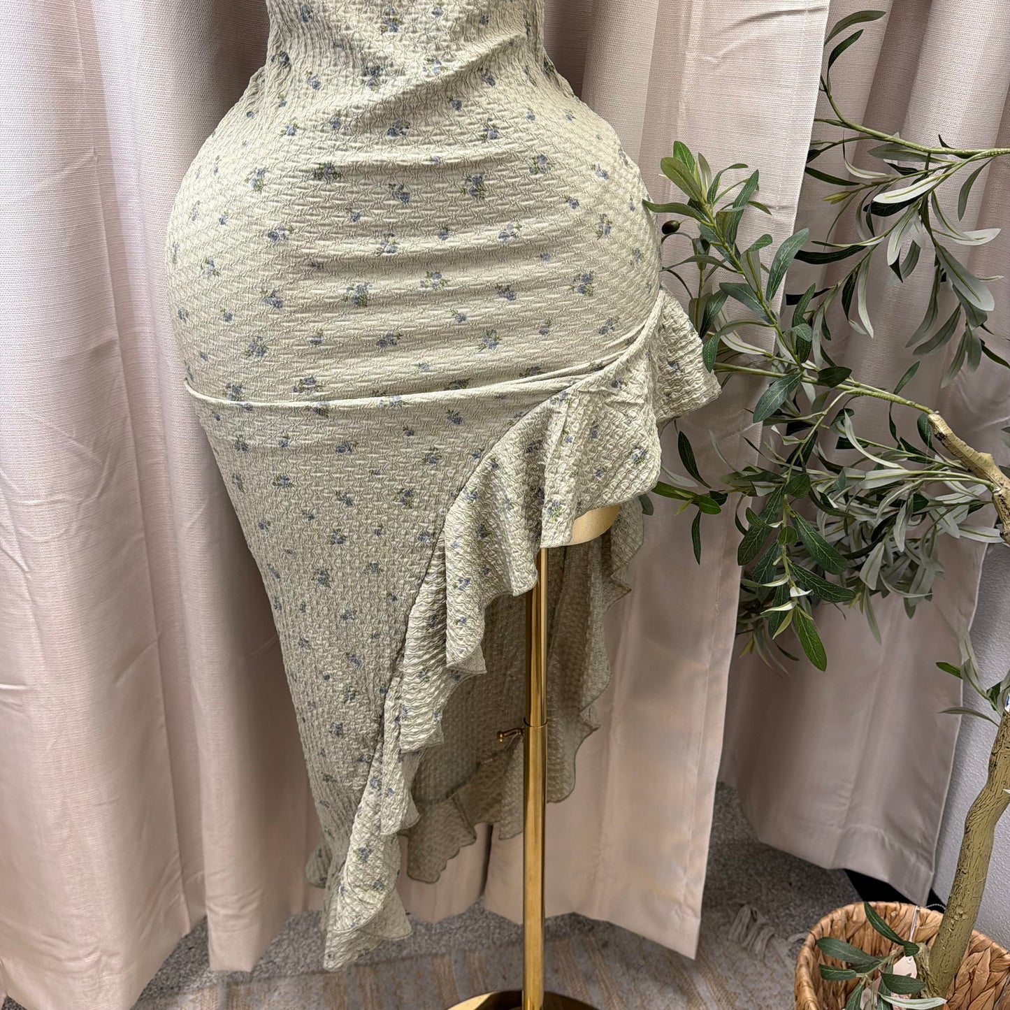 Floral printed open back maxi Dress-Sage