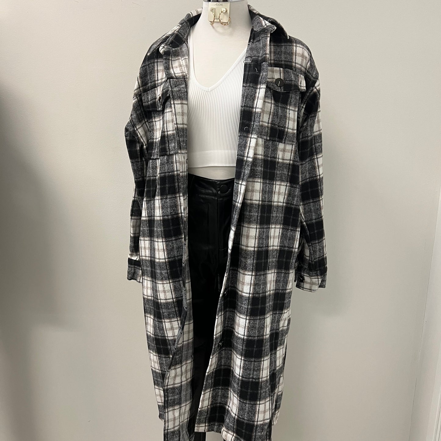 Long Flannel -Black