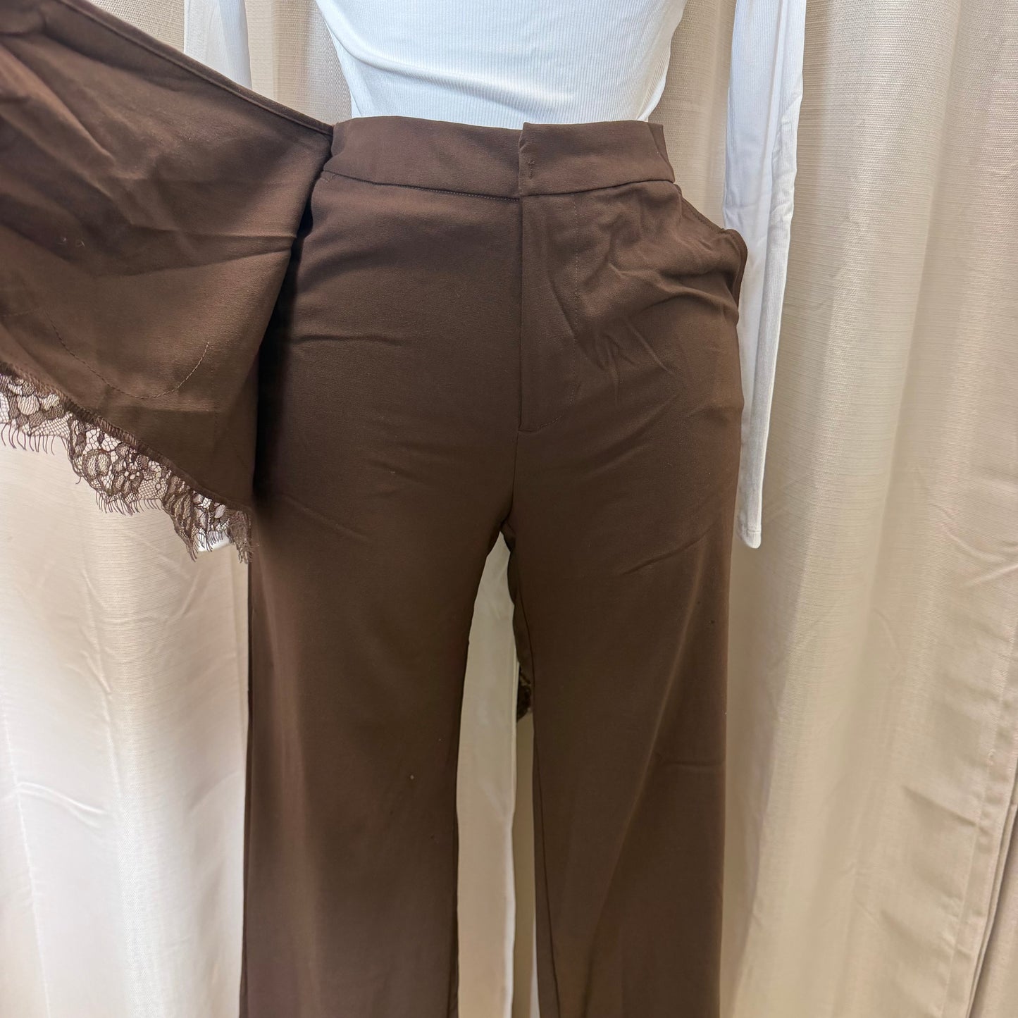 Dressy pant With scarf detail-Brown