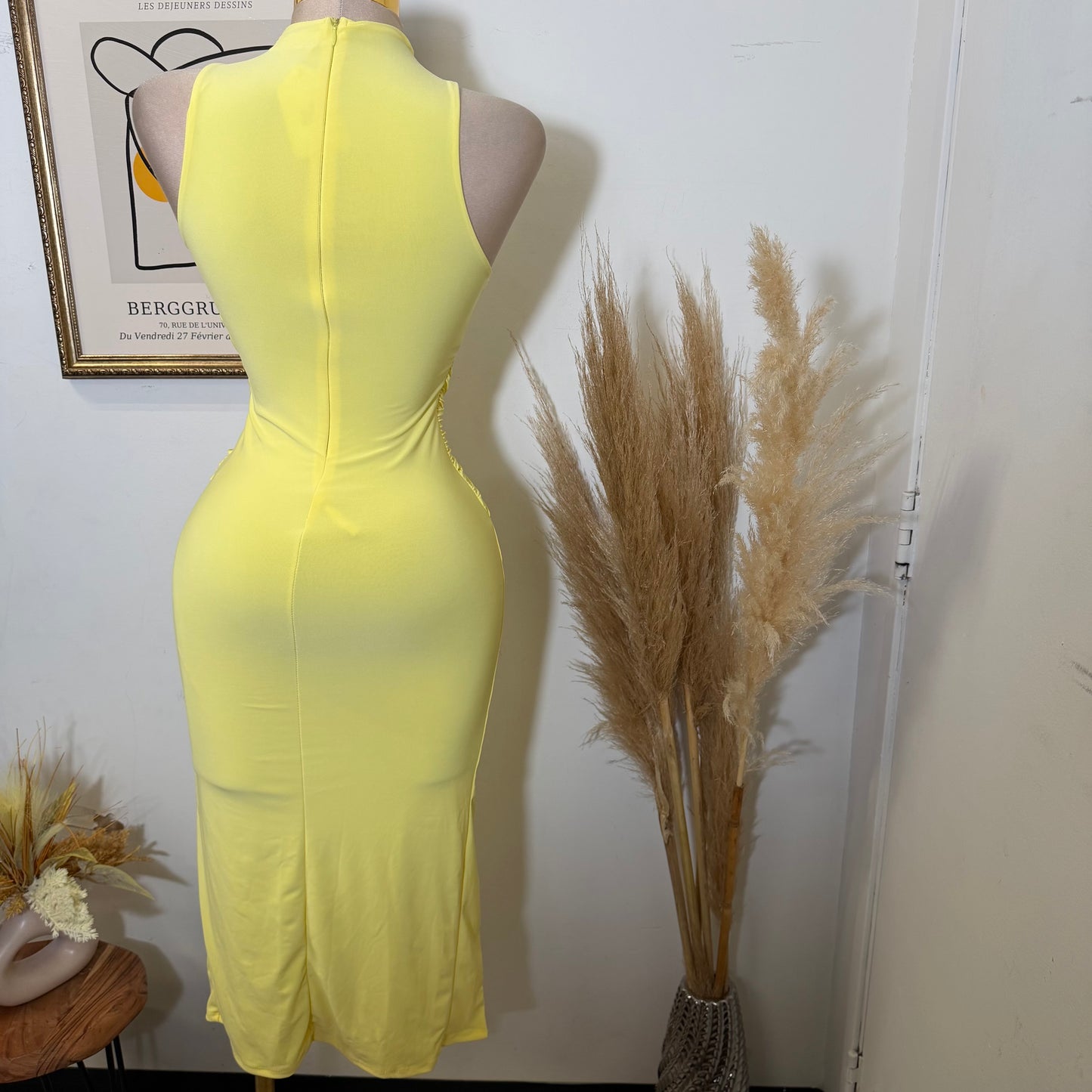 Sleeveless Front trim Midi Dress-Yellow