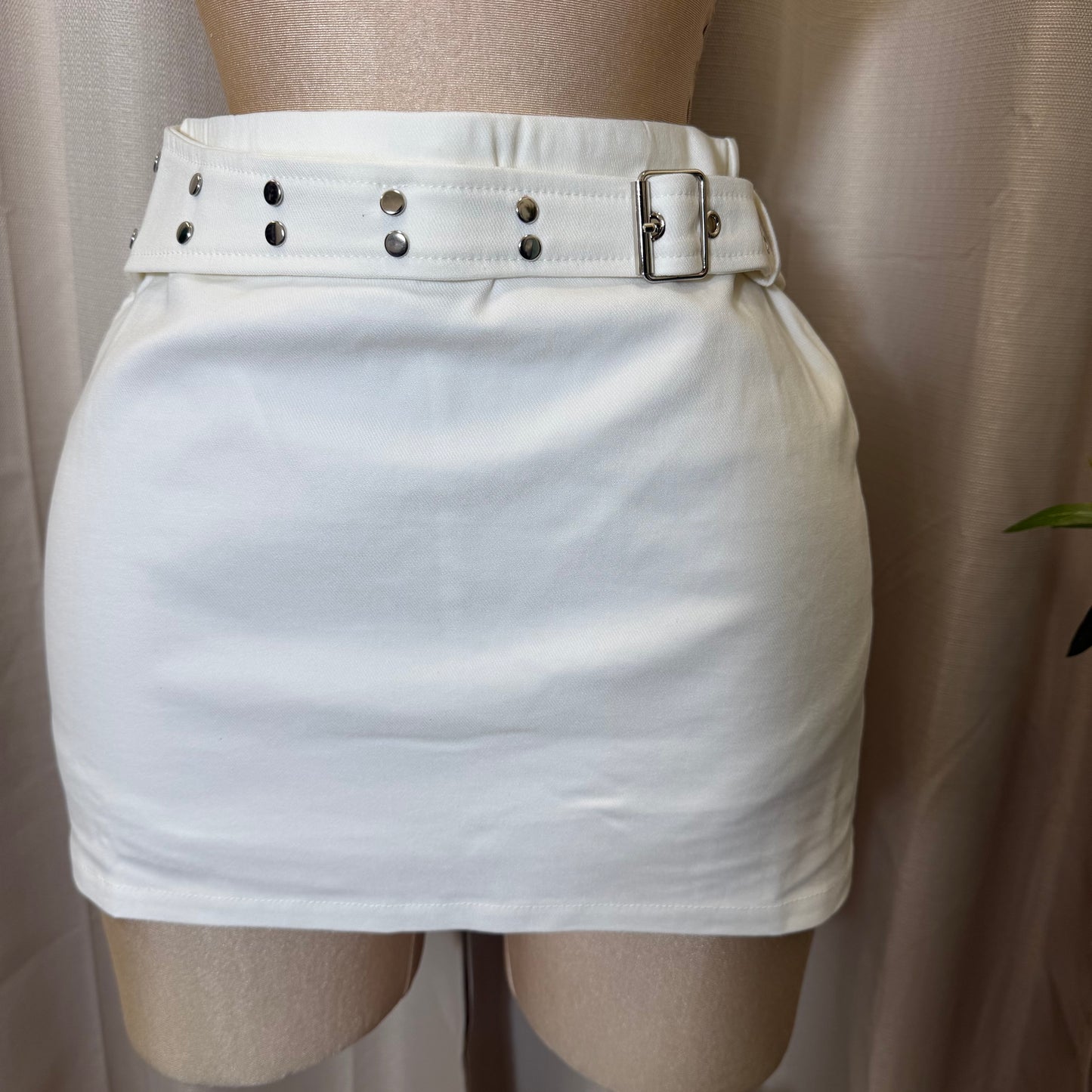 Belted Stretchy Skort-white