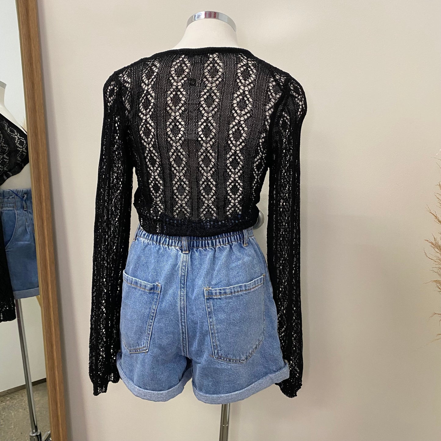 1 High waisted Short-Medium Wash