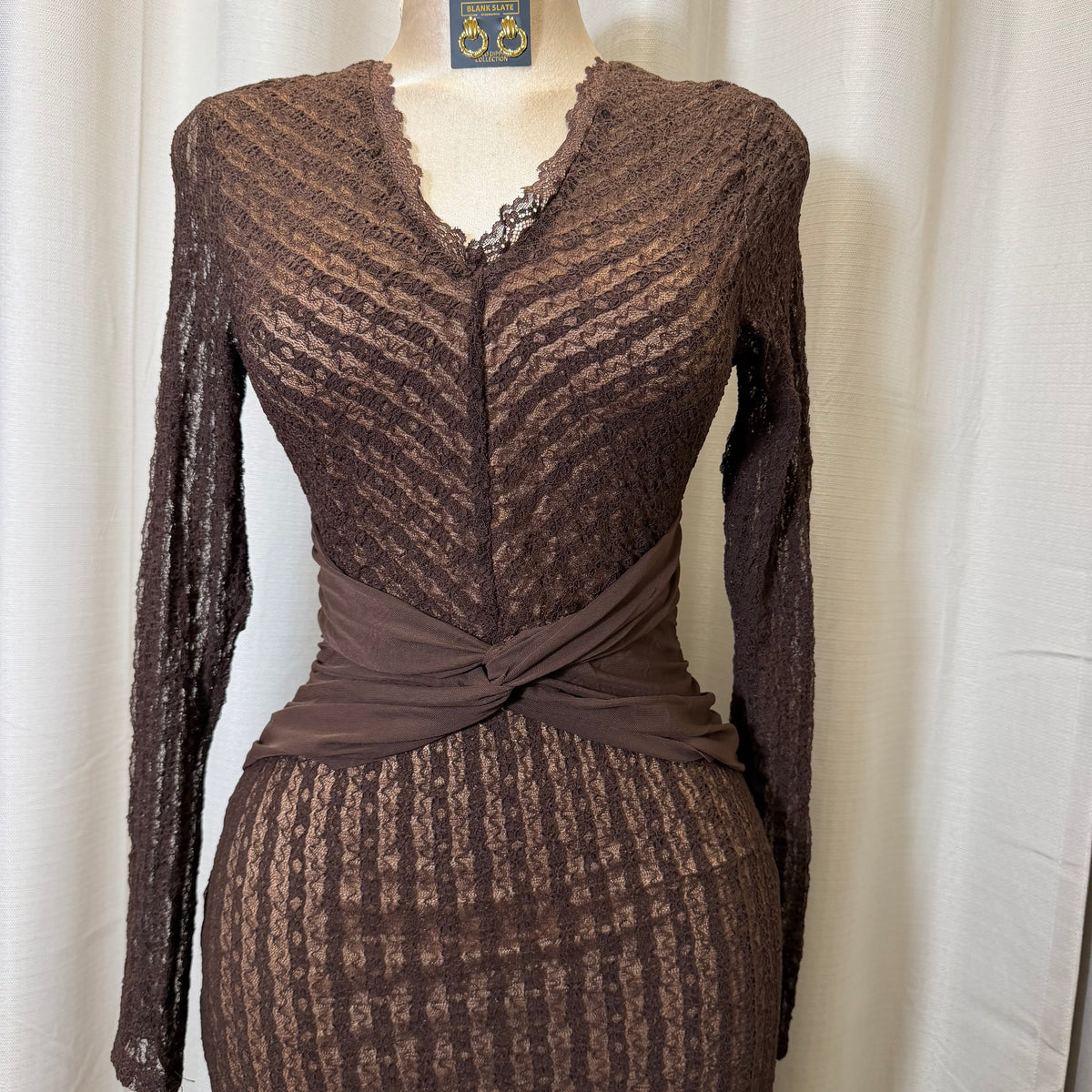 Vneck Lace Midi Dress with twist waist-Brown
