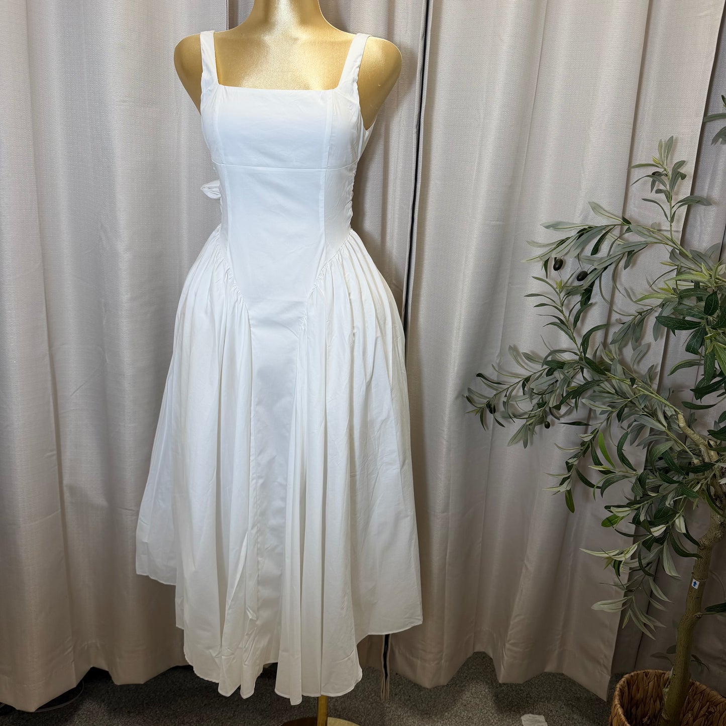 Poplin Back Ribbon MIdi Dress-White