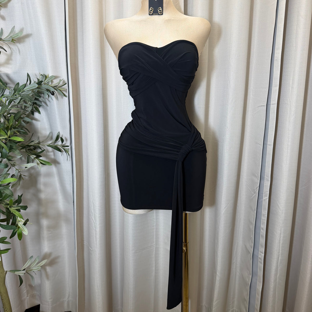 STRAPLESS WAIST WRAP MINI DRESS-Black