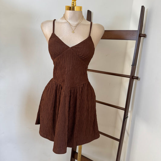 Crinkled Flowy Dress-Brown