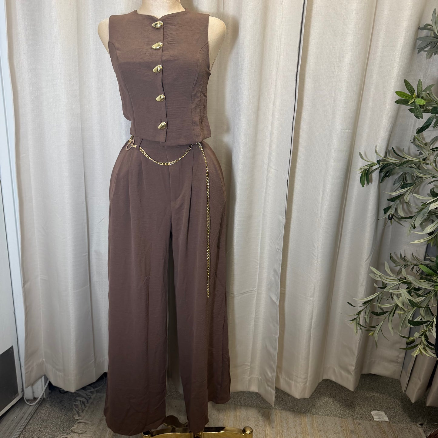 Front button Down Crop Top and Chain Belt Wide leg pant set-brown